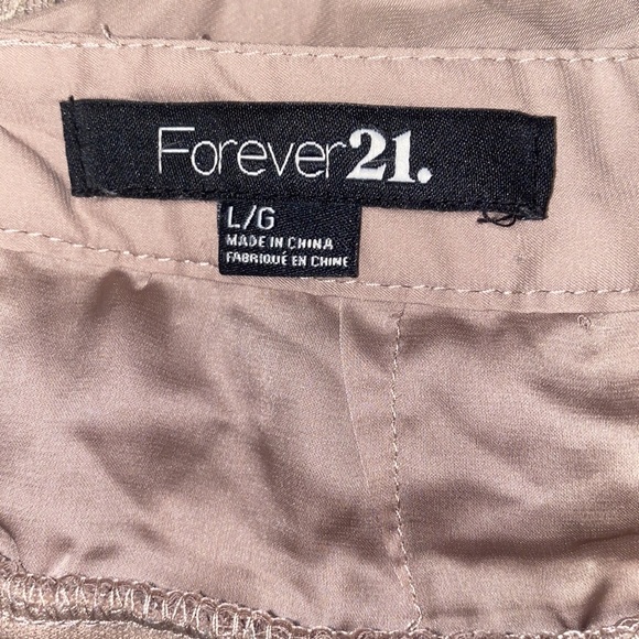 Forever 21 Large Tan Ruffle Skirt - Picture 2 of 5